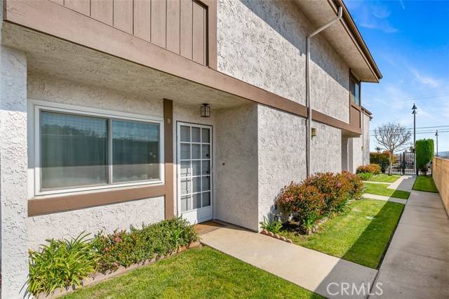 Monrovia, CA 91016,1043 E Huntington Drive #D