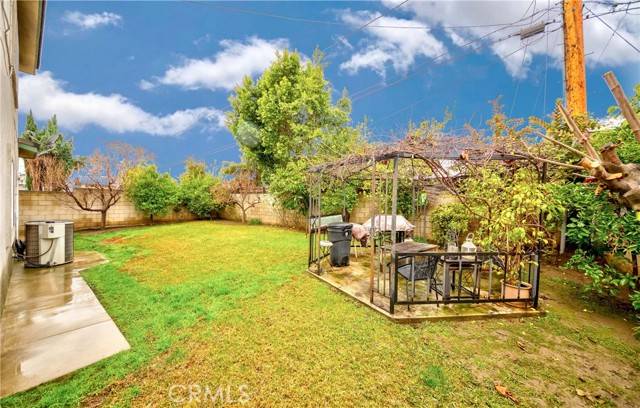 Temple City, CA 91780,10253 Olive Street