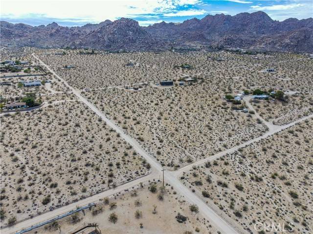 Joshua Tree, CA 92252,6990 W CALIFORNIA