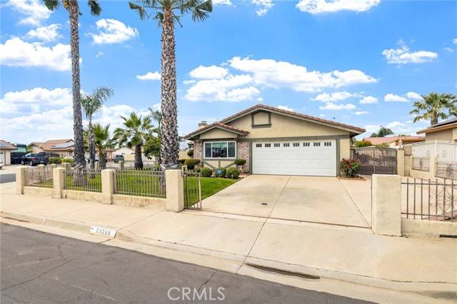 Moreno Valley, CA 92553,23288 La Mesa Lane