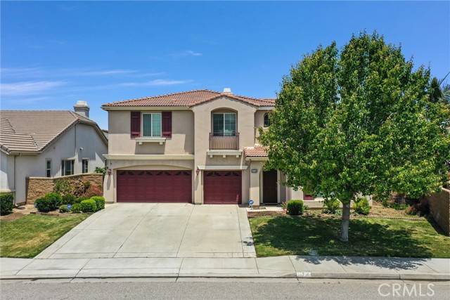 Eastvale, CA 92880,13736 Havenside Court