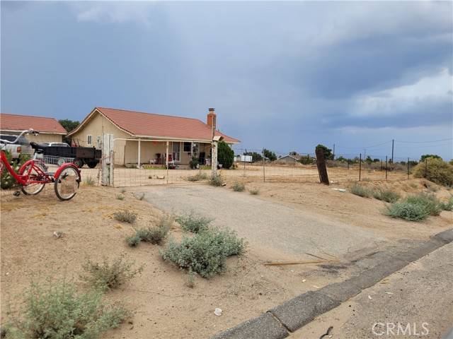 Oak Hills, CA 92344,9760 Phelan Road