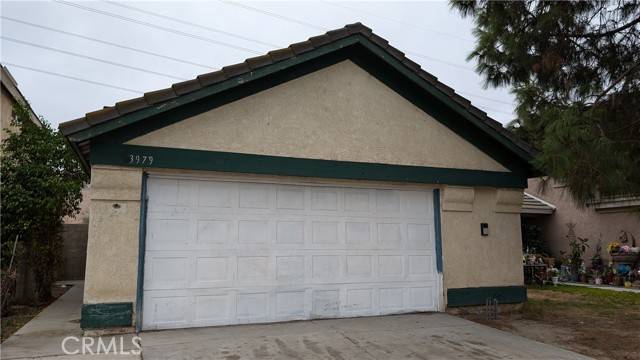 Fontana, CA 92337,13979 Green Vista Drive