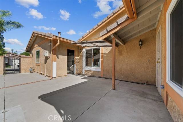 Valencia, CA 91355,25986 Pueblo Drive