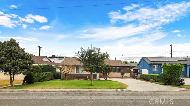 Hacienda Heights, CA 91745,1904 Lancewood Avenue