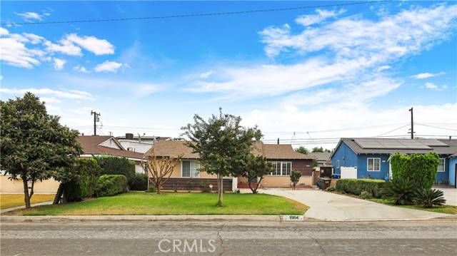 Hacienda Heights, CA 91745,1904 Lancewood Avenue