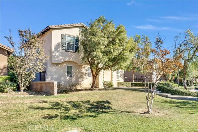 Fontana, CA 92336,5396 Palestrina Way