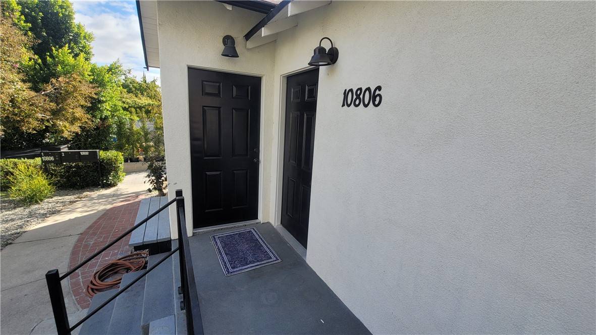 North Hollywood, CA 91602,10806 Sarah Street