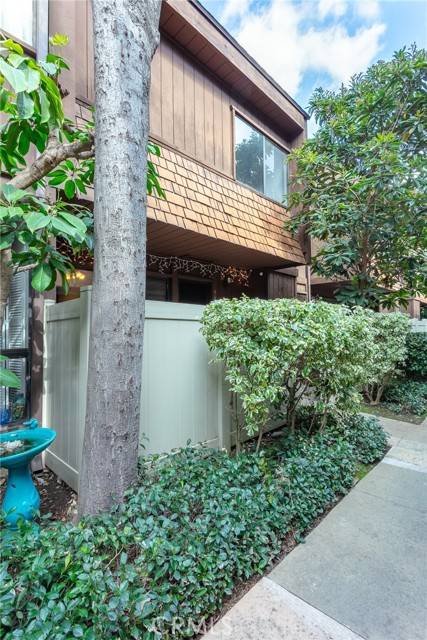 Arcadia, CA 91007,449 W Duarte Road #3