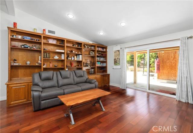 Hacienda Heights, CA 91745,15344 Pintura Drive