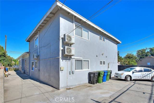 Los Angeles, CA 90007,2927 S Catalina Street