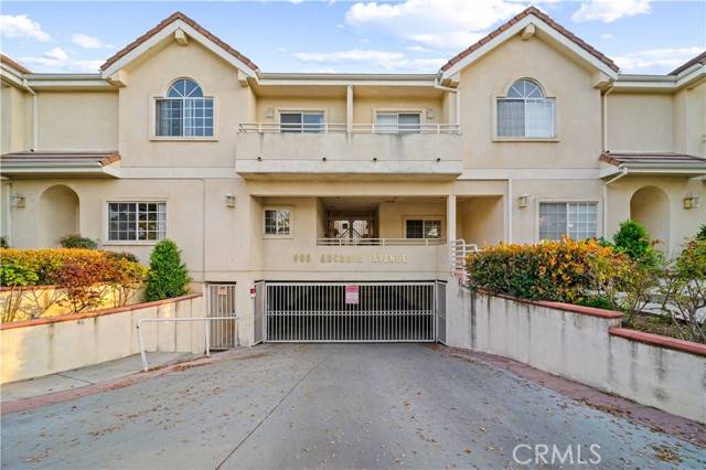 Arcadia, CA 91007,900 Arcadia Ave #9