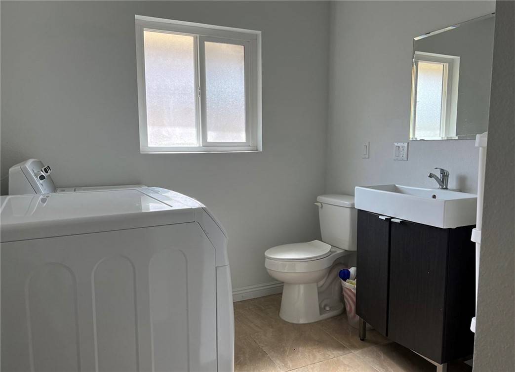 Hacienda Heights, CA 91745,1454 Ameluxen Avenue
