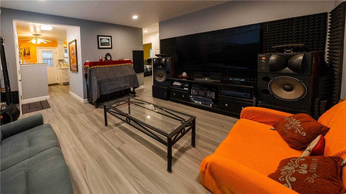 Monrovia, CA 91016,429 E Maple Avenue