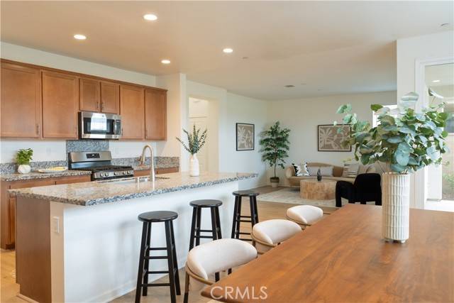 Ontario, CA 91762,4967 S Tangerine Way