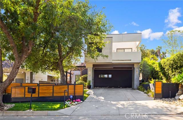 Sierra Madre, CA 91024,321 Camillo Road