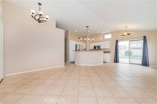 Fontana, CA 92336,14850 Filly Lane