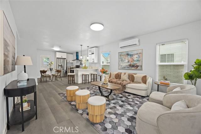 Altadena, CA 91001,2461 Saint Pierre Avenue