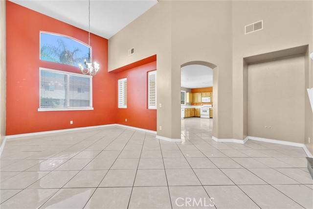 Hemet, CA 92544,5546 Cheryl Street