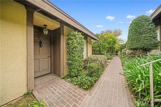 Arcadia, CA 91007,750 Arcadia Avenue #1