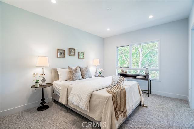 Pasadena, CA 91106,137 S Wilson Avenue #106