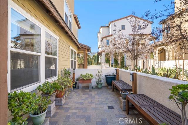 Pasadena, CA 91106,281 N Mar Vista Avenue #8