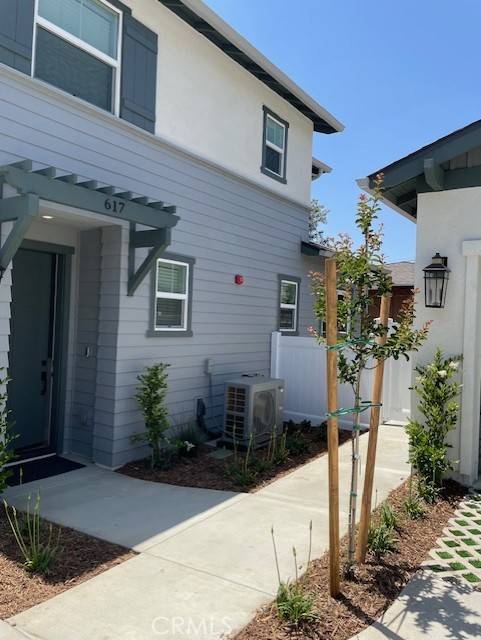 Monrovia, CA 91016,617 E Walnut Avenue