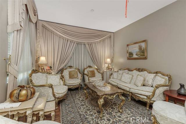 Fontana, CA 92336,15691 Cherry Leaf Lane