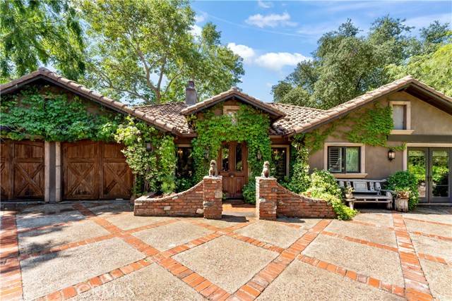 Sierra Madre, CA 91024,302 W Carter Avenue