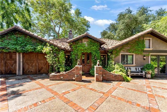 Sierra Madre, CA 91024,302 W Carter Avenue