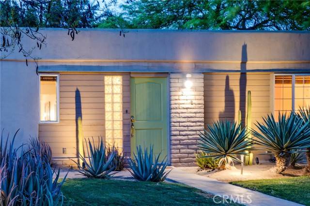 Palm Springs, CA 92262,576 E Desert Holly Circle