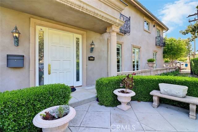 San Gabriel, CA 91775,8424 Sunnyslope Drive