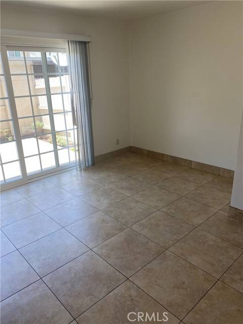 Azusa, CA 91702,626 E Lee Place