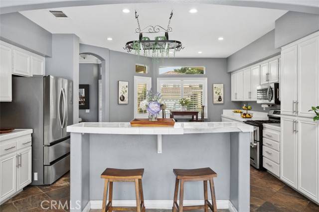 Escondido, CA 92026,29719 Platanus Drive