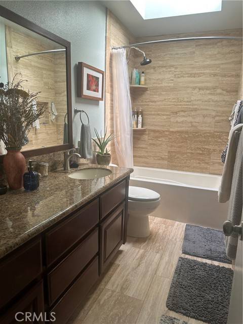 Chatsworth, CA 91311,22161 James Alan Circle
