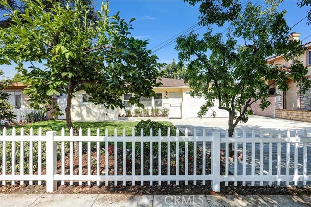 Arcadia, CA 91006,1106 S Eighth Ave