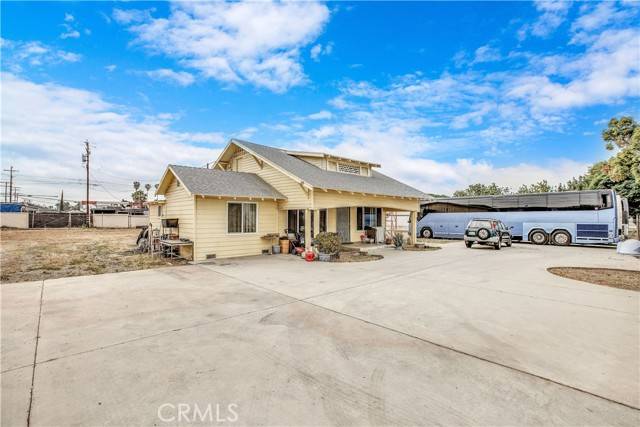 Ontario, CA 91762,141 S Cypress Avenue