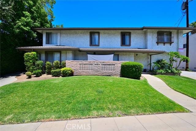 San Gabriel, CA 91776,121 E Live Oak Street