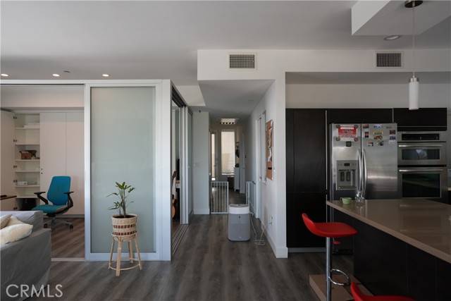 West Hollywood, CA 90046,1250 N Harper Avenue #413