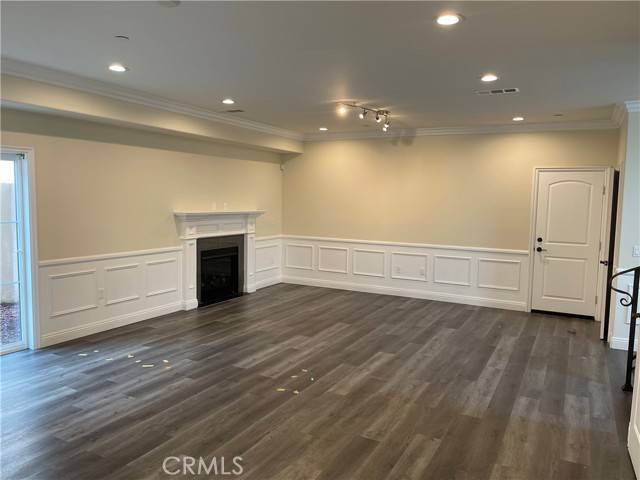 San Gabriel, CA 91776,1956 S California St