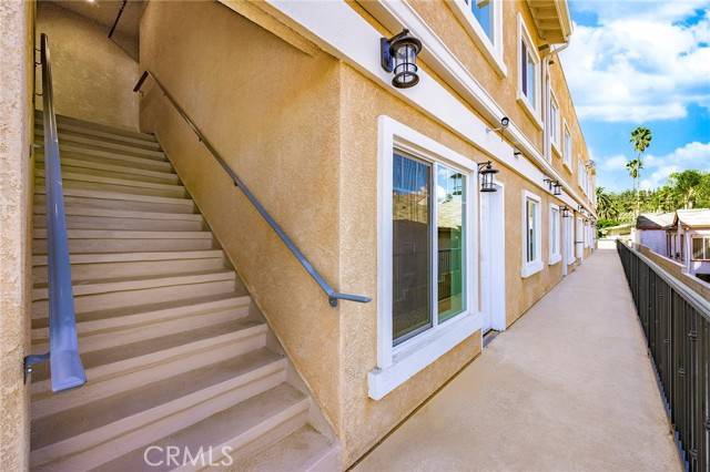Los Angeles, CA 90032,5639 N Huntington Drive #6
