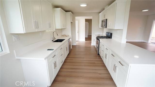 San Dimas, CA 91773,521 W 3rd Street