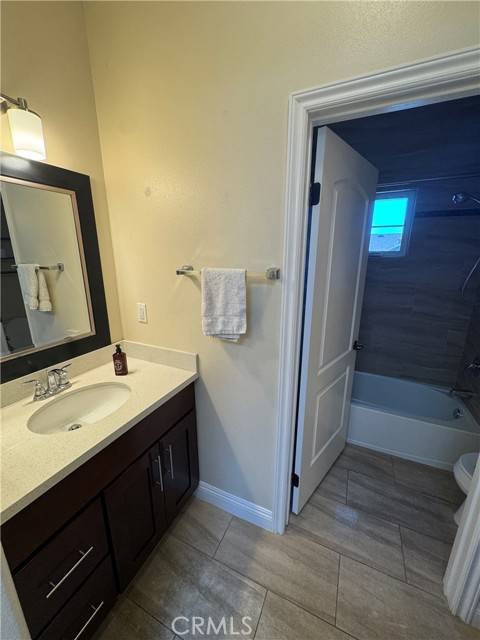 Pasadena, CA 91106,71 N Bonnie Avenue #1
