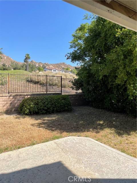 Moreno Valley, CA 92555,28499 Forest Oaks Way