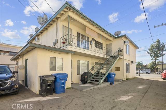 North Hollywood, CA 91605,13127 Vanowen Street