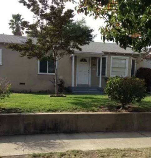 Burbank, CA 91506,415 N Reese Place