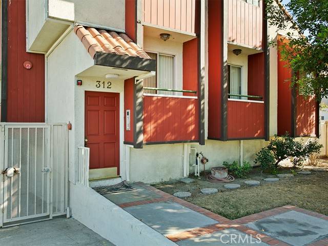 Glendale, CA 91201,312 Thompson Avenue #106