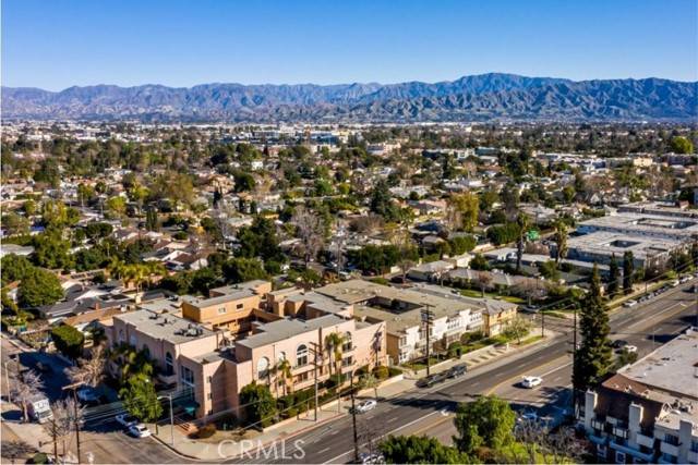 Valley Village, CA 91607,5604 Rhodes Avenue #103