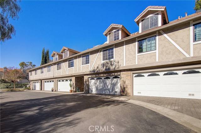 Agoura Hills, CA 91301,29633 Strawberry Hill Drive