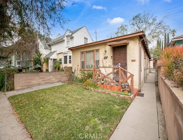 Burbank, CA 91596,427 W Riverside Drive